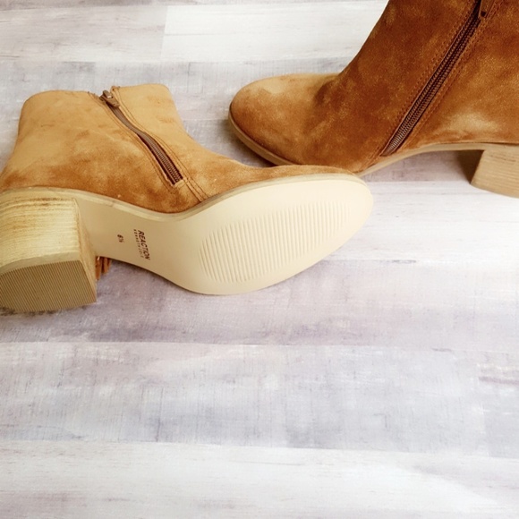 Kenneth Cole Reaction Leather  Fringe Ankle Boots - Picture 5 of 7